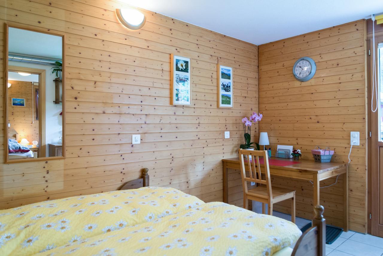 B&B Gottardo Airolo Exteriör bild