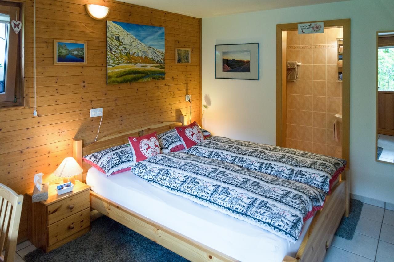 B&B Gottardo Airolo Exteriör bild