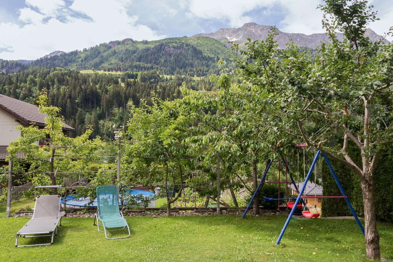 B&B Gottardo Airolo Exteriör bild